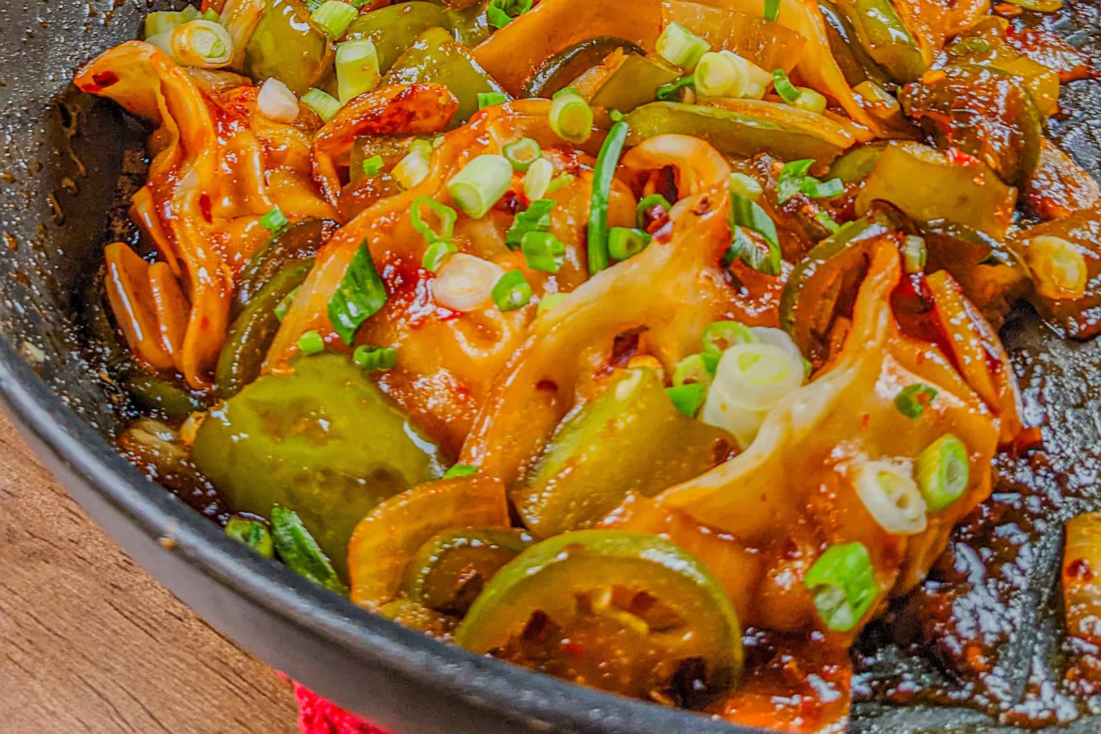 close up of chili momo dumpolings.